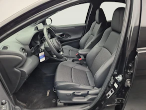 https://vehicle.imgix.net/4357453/c150e737-8b83-47c4-9287-8e2a8a13fa4f.jpg