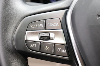 https://vehicle.imgix.net/4357462/f246ffad-242e-4adc-a3e8-ba78aeb056a3.JPG