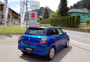 Suzuki Swift 1.2 Sakura Hybrid