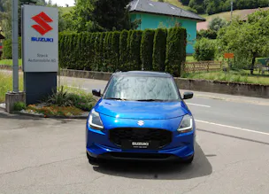 Suzuki Swift 1.2 Sakura Hybrid