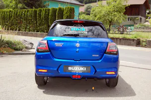 Suzuki Swift 1.2 Sakura Hybrid