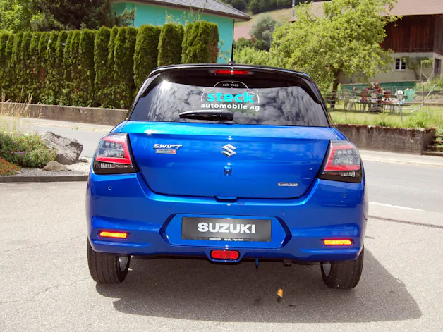 Suzuki Swift 1.2 Sakura Hybrid