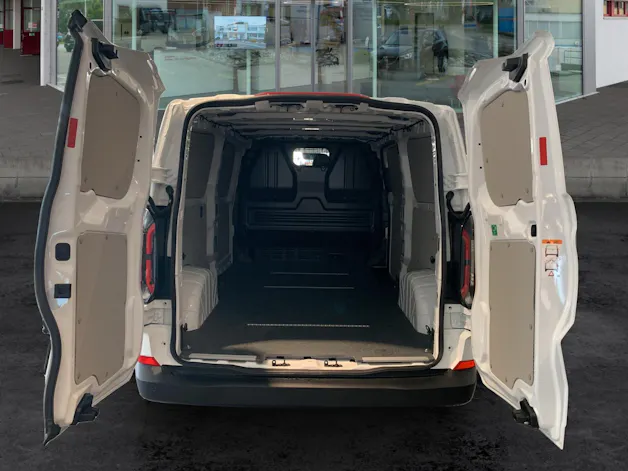 Ford Transit C Van 320 L2 2.5 Duratec 233 Trend PHEV