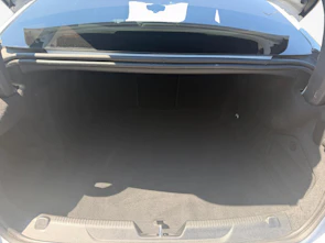 Fahrzeugbild JAGUAR XE 2.0 T 300 R-Dynamic Black AWD
