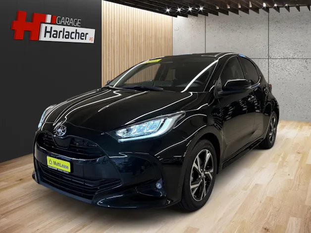 Toyota Yaris 1.5 VVT-i HSD Trend