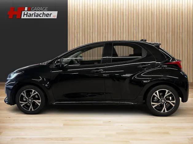 Toyota Yaris 1.5 VVT-i HSD Trend