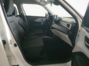 https://vehicle.imgix.net/4357570/3d97206a-8e47-4711-ab39-982fb42670fb.jpg