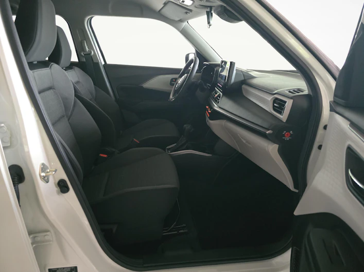 immagine del veicolo SUZUKI SWIFT