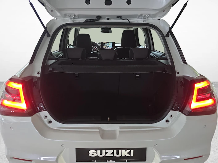 immagine del veicolo SUZUKI SWIFT