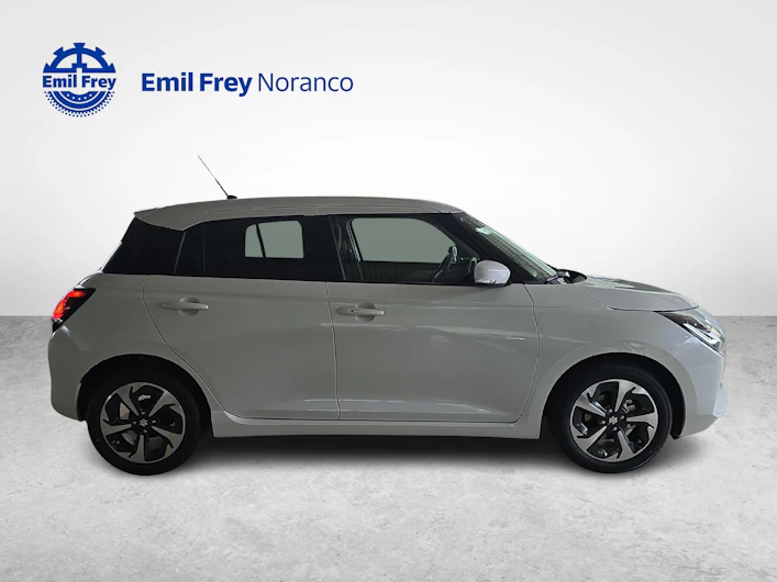 immagine del veicolo SUZUKI SWIFT