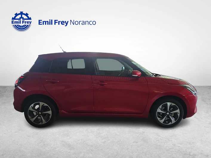 immagine del veicolo SUZUKI SWIFT