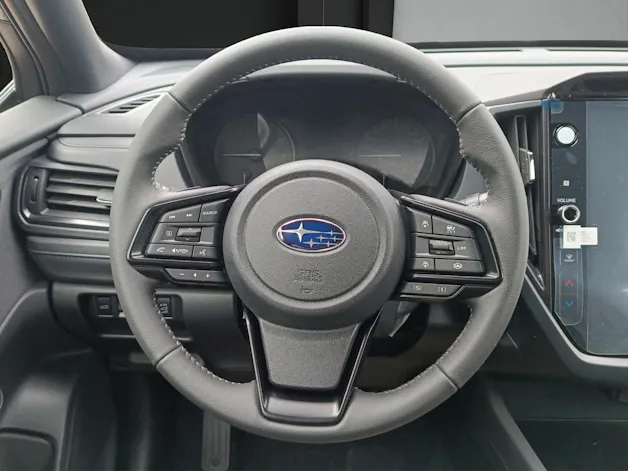 Subaru Forester Station 2.0i e-Boxer Swiss Plus