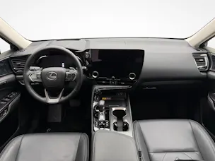 Lexus NX 450h+ Comfort