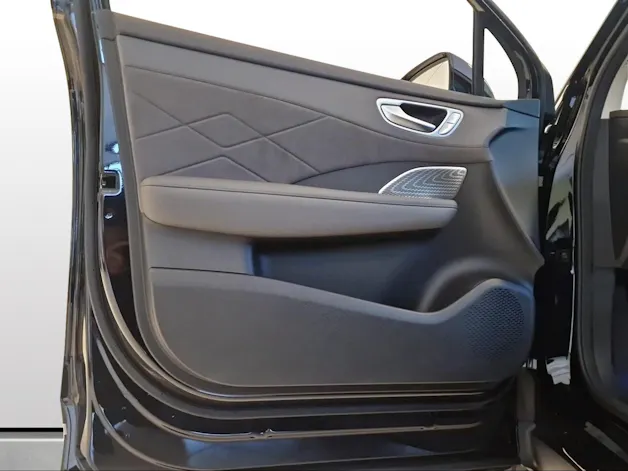 MG S6 EV 77 kWh Luxury 4WD