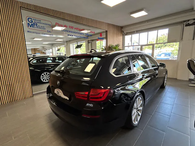 BMW 528i xDrive SAG Touring