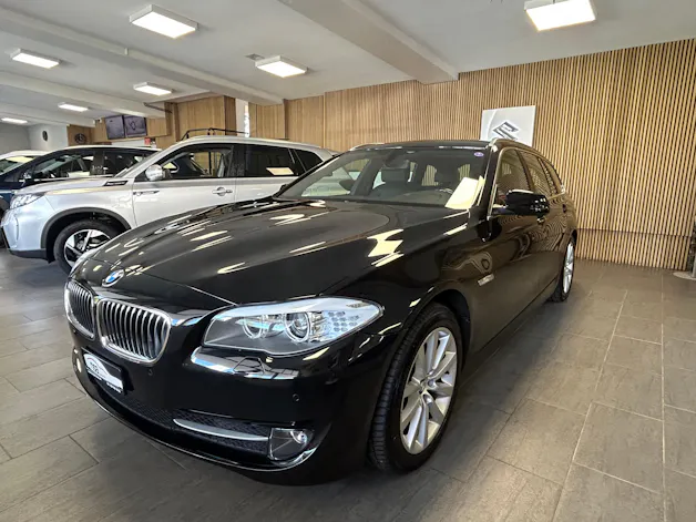 BMW 528i xDrive SAG Touring