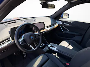BMW X1 23d xDrive paddles