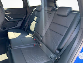 https://vehicle.imgix.net/4357722/4f9784d7-fe01-4aff-82dd-3cf4106122c2.jpg