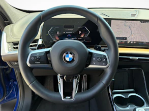 https://vehicle.imgix.net/4357722/8e03f2da-2678-4ba3-b18c-5f3d08ffe7a0.jpg