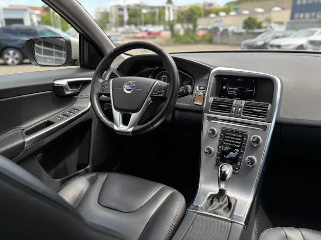 Volvo XC60 2.4 D4 Summum AWD S/S