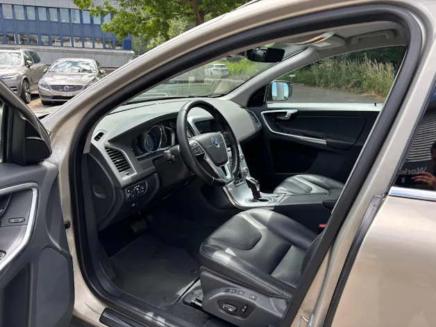 Volvo XC60 2.4 D4 Summum AWD S/S