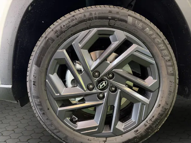 Hyundai Tucson 1.6 T-GDi HEV Origo Blackline 4WD