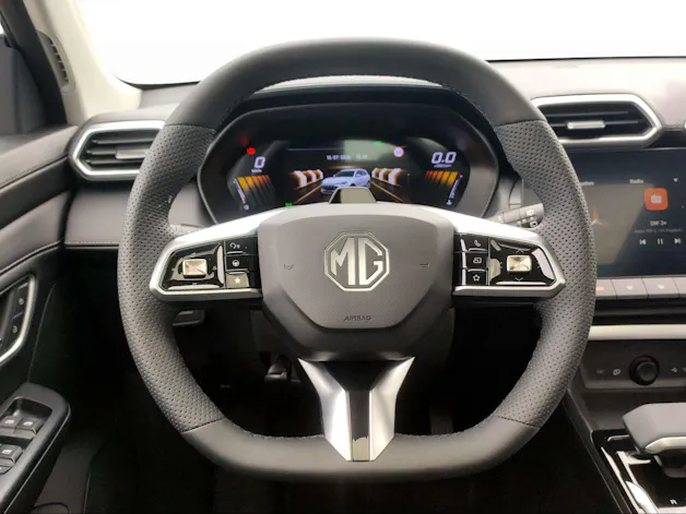 MG ZS 1.5 Hybrid+ Luxury