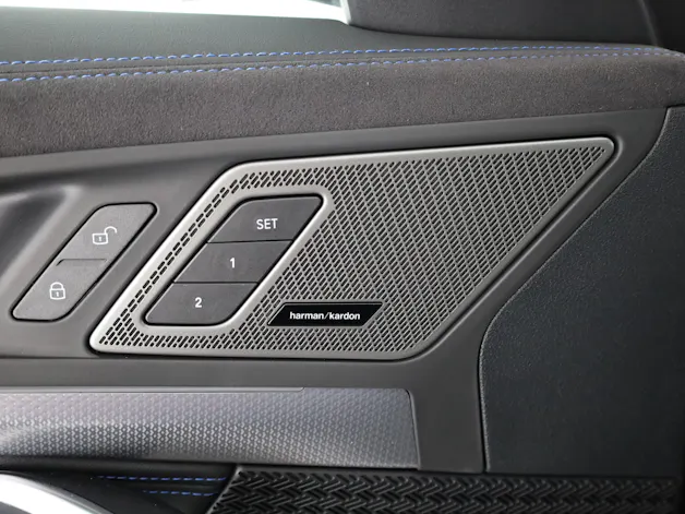 BMW X1 20d xDrive paddles