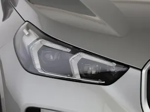 BMW X1 20d xDrive paddles