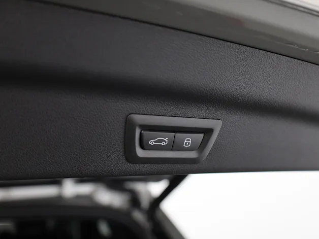 BMW X1 20d xDrive paddles