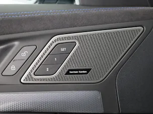 BMW X1 23d xDrive paddles