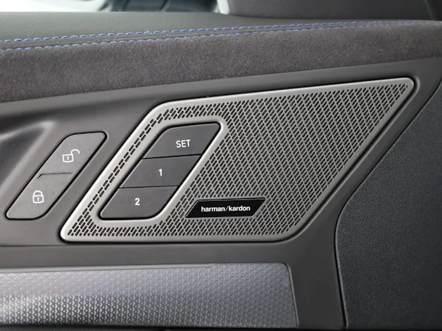 BMW X1 23d xDrive paddles
