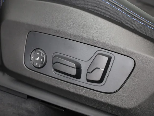 BMW X1 23d xDrive paddles