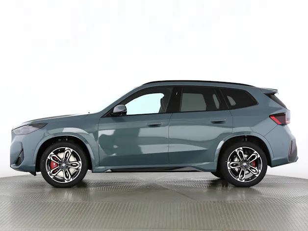 BMW X1 23d xDrive paddles