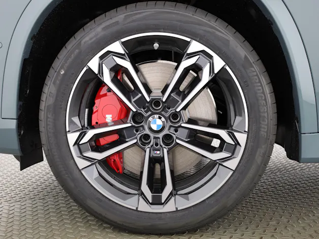 BMW X1 23d xDrive paddles