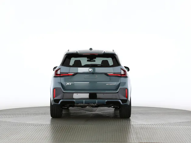 BMW X1 23d xDrive paddles
