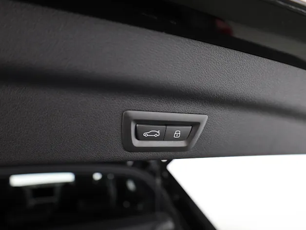 BMW X1 23i xDrive paddles