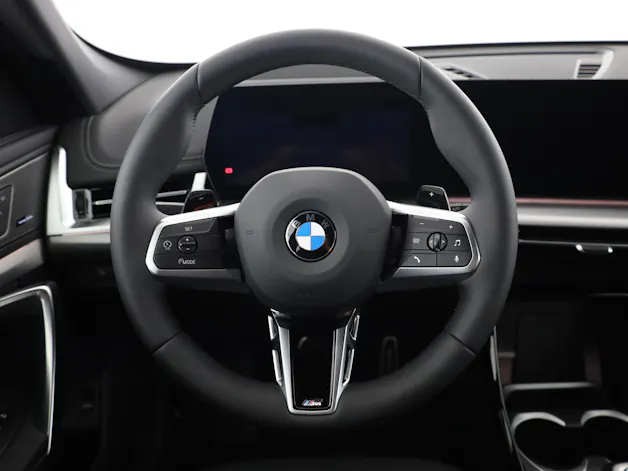 BMW X1 23i xDrive paddles