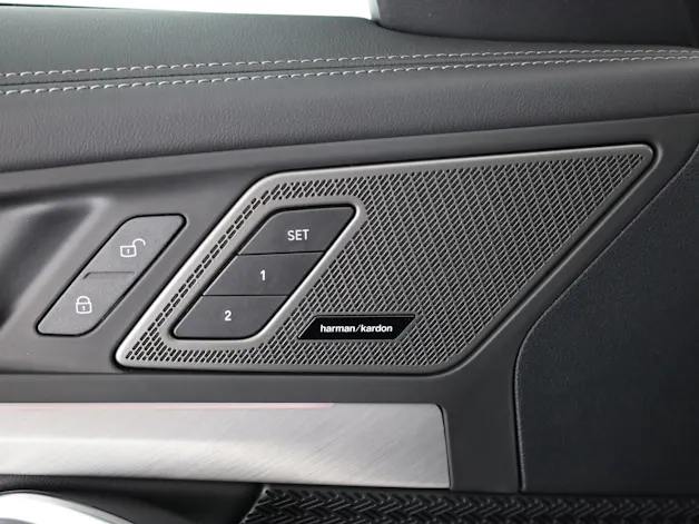 BMW X1 23i xDrive paddles