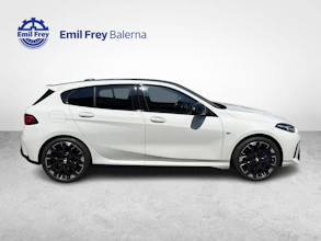 https://vehicle.imgix.net/4357788/37120fc8-af8e-452d-b32c-4d2b71d36584.jpg