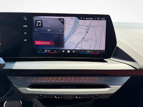 https://vehicle.imgix.net/4357788/b6b8fc20-c9dc-486b-be43-f835d29d342f.jpg