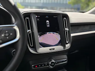 Volvo XC40 2.0 B3 MH Essential
