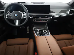 BMW X7 40i xDrive SAG