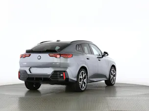 BMW iX2 30 xDrive