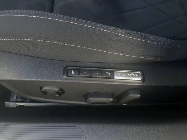 VW Golf VIII 1.5 eTSI Style DSG