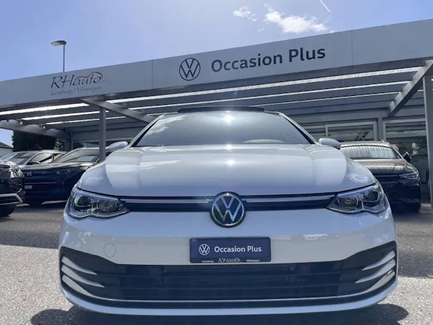 VW Golf VIII 1.5 eTSI Style DSG