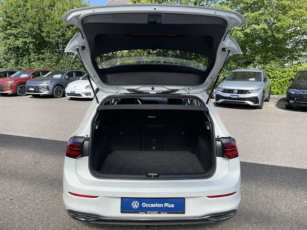 VW Golf VIII 1.5 eTSI Style DSG