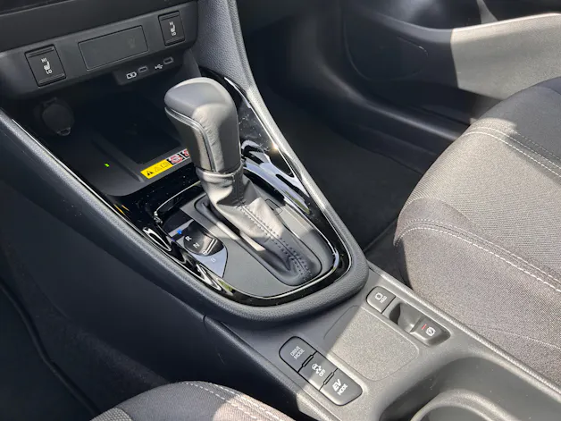 Toyota Yaris 1.5 VVT-i HSD Trend