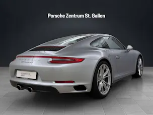 Porsche 911 Carrera 4