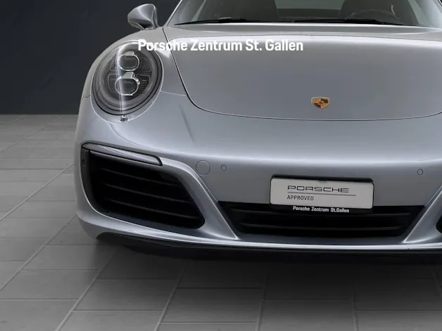 Porsche 911 Carrera 4